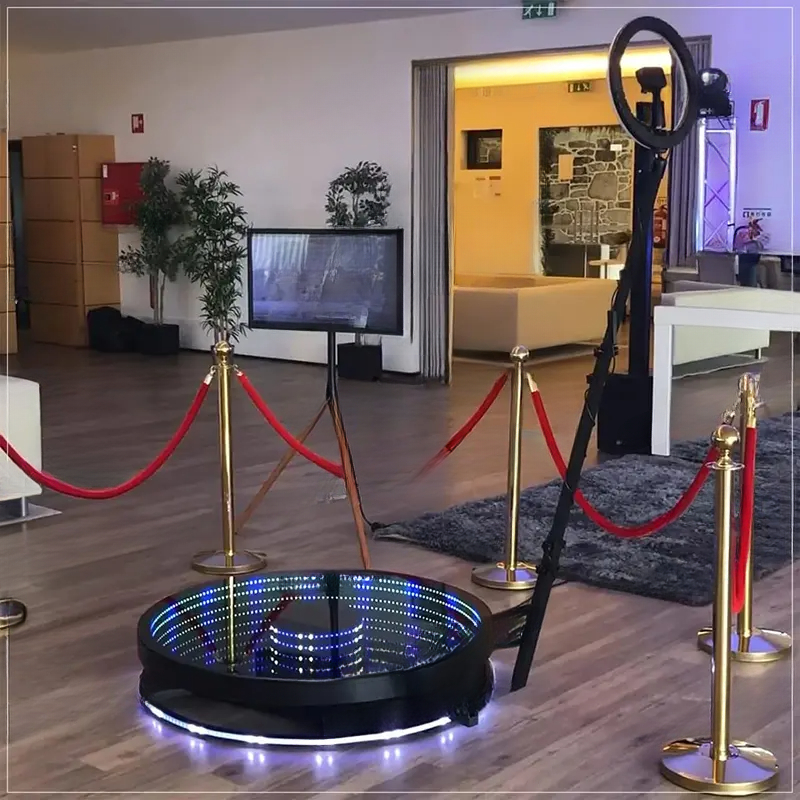 Portable 360 Photo Machine Cus - مراجعة Photo Booth Machine وسعره