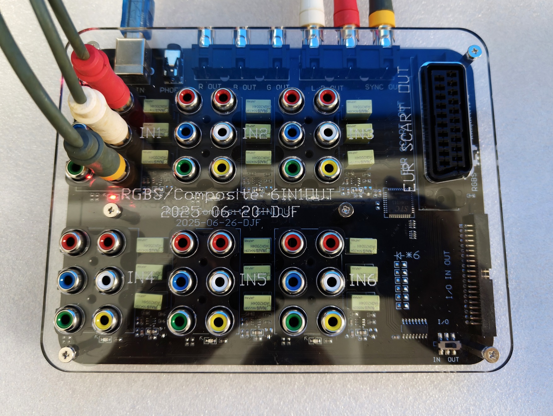 RGBS Automatic 6 In 1 Out Dist - مراجعة Arcade Button Pcb وسعره