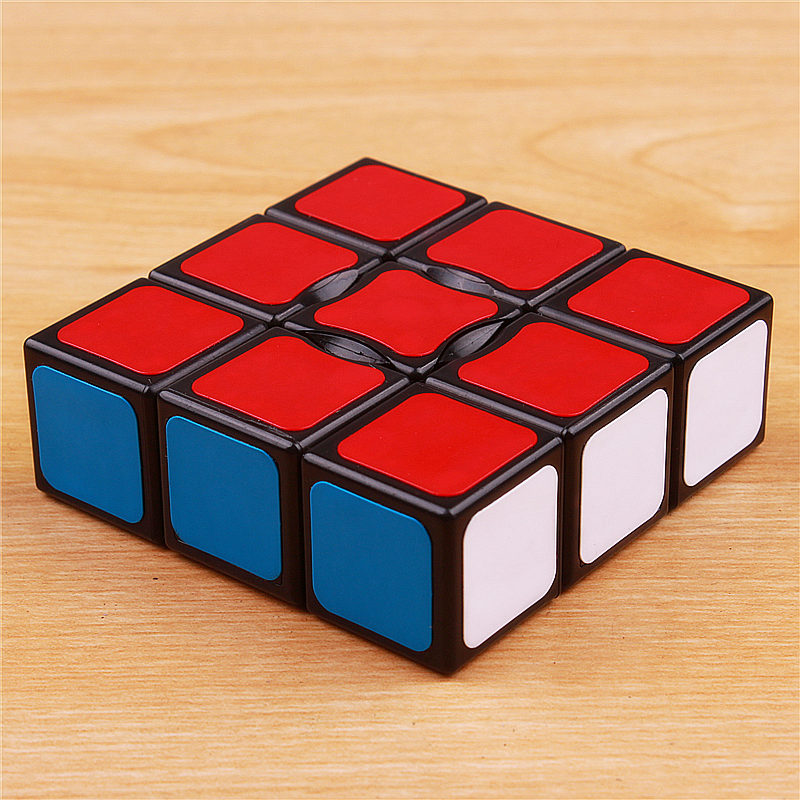 Yj 1x3x3 Floppy Magic cube Pro - مراجعة Arcade Z وسعره